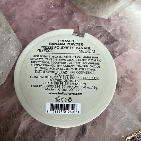 Bella Pierre Cosmetics Banana Powder (Medium) - Picture 2 of 2